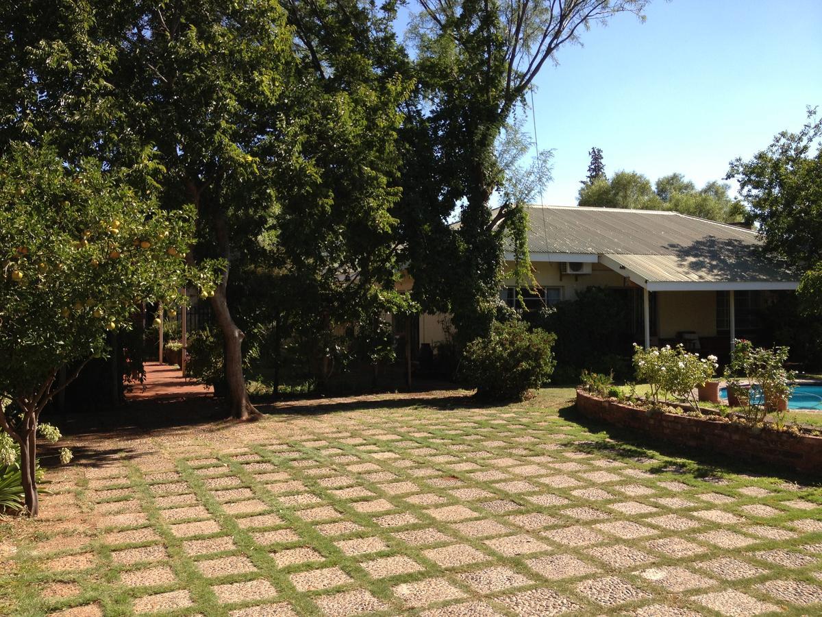 The Nook B&B Kimberley Bagian luar foto