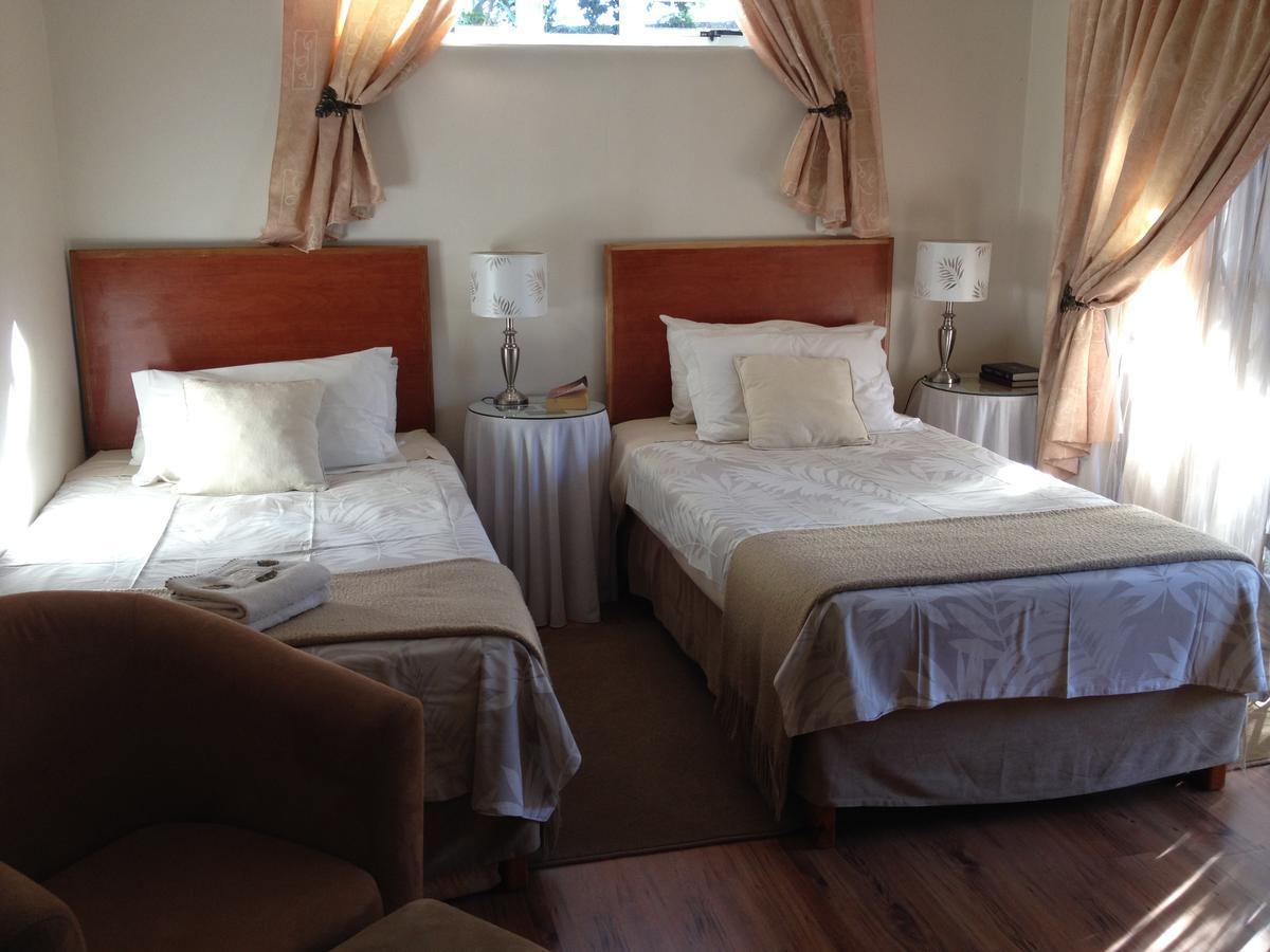 The Nook B&B Kimberley Bagian luar foto