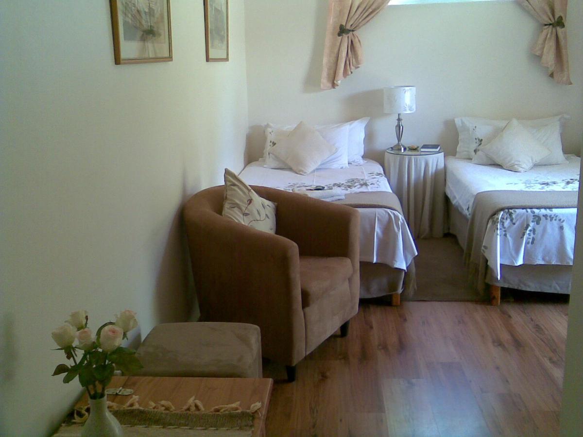 The Nook B&B Kimberley Bagian luar foto